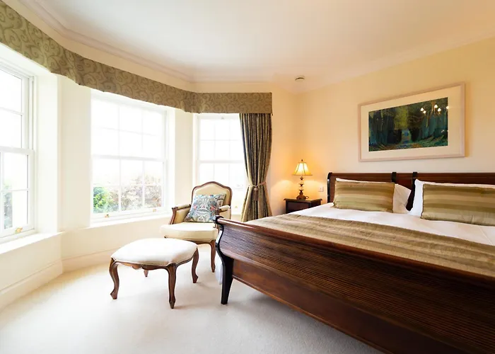 Апартаменты Waters Edge 1