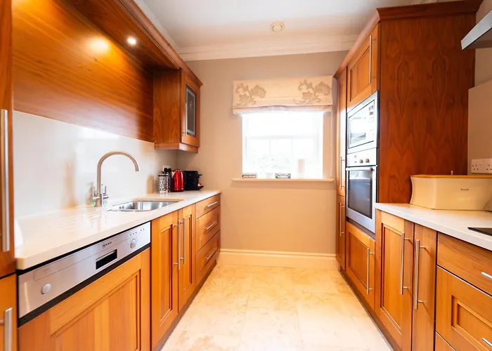 Waters Edge 1 Апартаменты